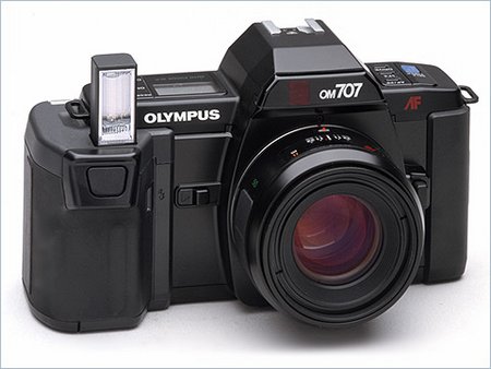 Olympus OM-707