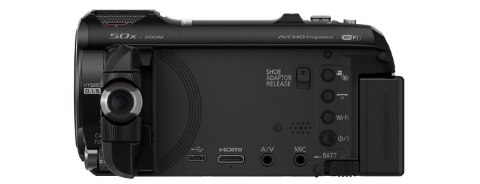 Видеокамера Panasonic HC-W850. С открытым дисплеем.