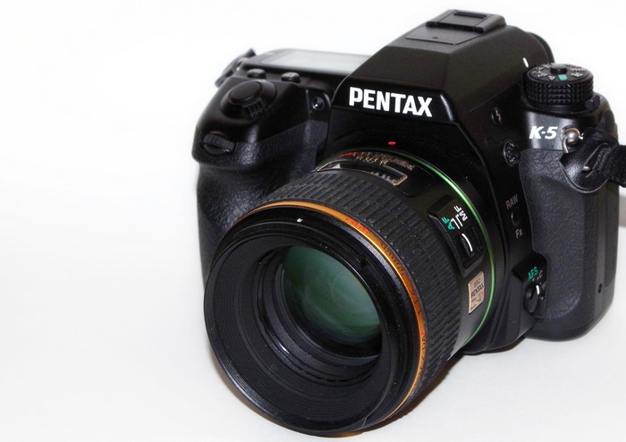 Pentax SMC DA* 55mm f/1.4 SDM — портретник со звездой