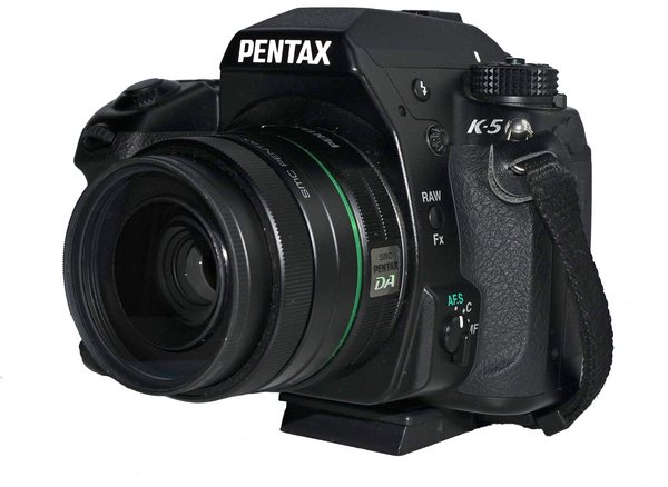 Pentax k-5 с объективом 35 мм/F2.4