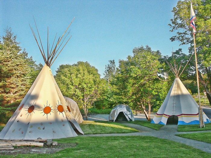 tent-816281_1280
