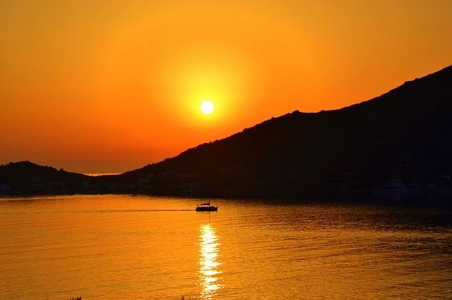 Закат над островом Калимнос