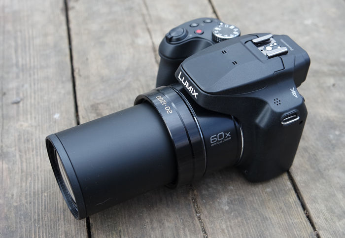 Panasonic LUMIX DC-FZ82 на 1200 мм