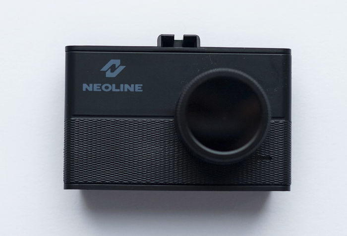 Обзор видеорегистратора Neoline Wide S31