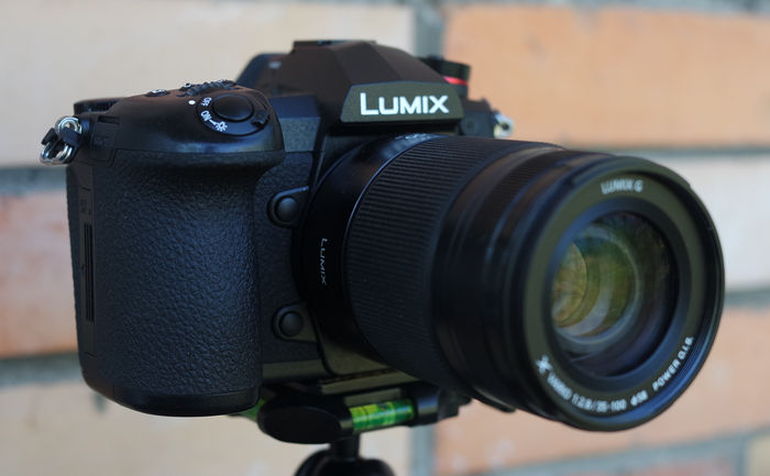 Обзор фотокамеры Panasonic Lumix DC-G9